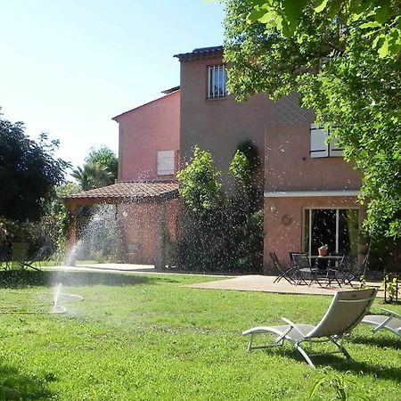 Le Clos Des Vignes Saint-Raphaël Екстериор снимка